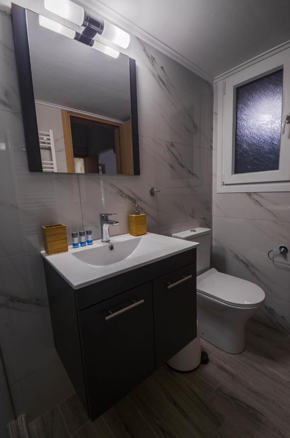 Adorable 2 Bedroom Apartment Close To Ancient Athens City Center المظهر الخارجي الصورة